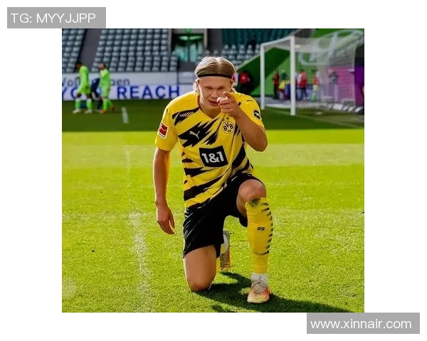 曾经辉煌的绿茵场上他是明星如今却因吸毒而沉沦的足球传奇